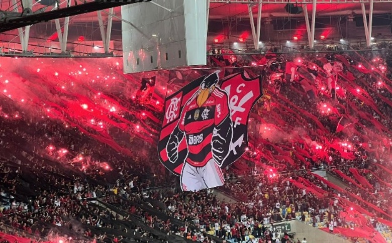 Flamengo bate renda recorde no futebol brasileiro, e torcida xinga Landim