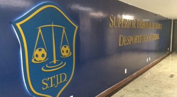 Manaus FC solicita reexame de notícia de infração arquivada pelo STJD