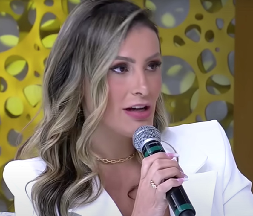 'Gosto muito de sexo, hoje é uma escolha me prostituir', afirma Andressa Urach