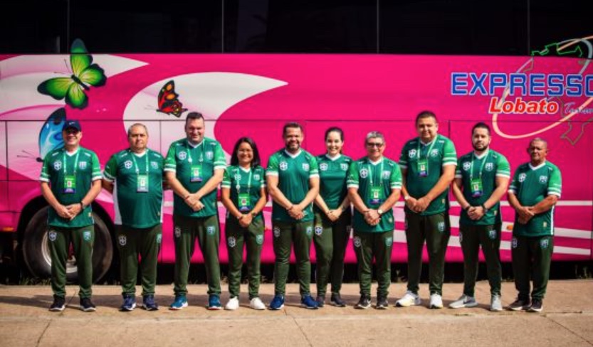 Rozenha celebra dia histórico para o futebol amazonense na Série C