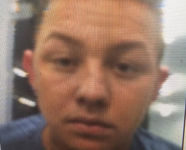 Polícia busca 'Loirinho' suspeito de roubo em Manaus