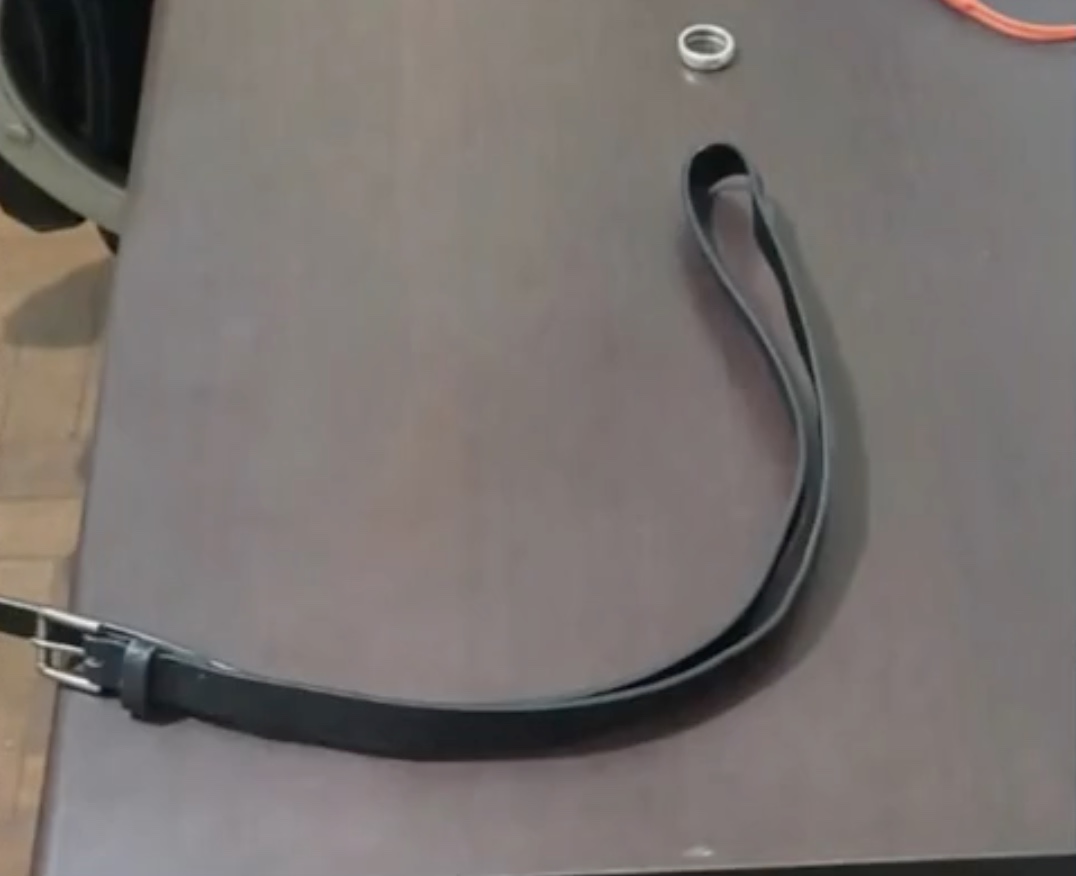 Pai é preso por matar filha com golpes de cinto para 'corrigi-la'