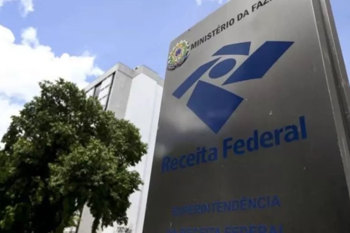 Receita Federal anula isenção fiscal dada a igrejas no Governo Bolsonaro