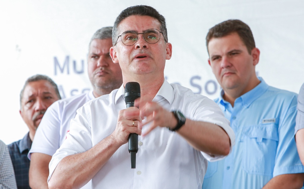 David Almeida anuncia primeiros bairros contemplados com reforma em Manaus