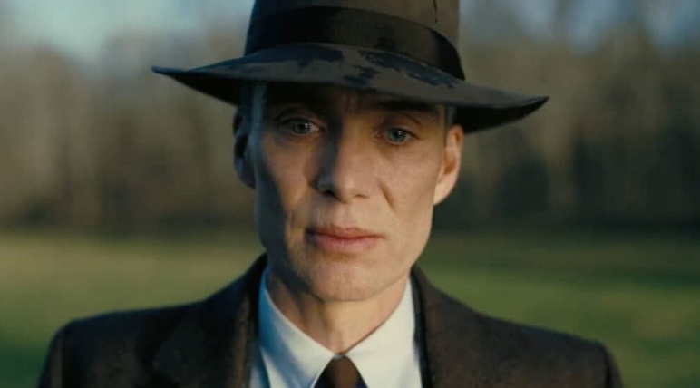 Oscar consagra 'Oppenheimer' e Emma Stone como atriz; veja os vencedores