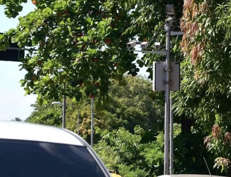 Prefeito David Almeida anuncia instalação de novos radares de velocidade