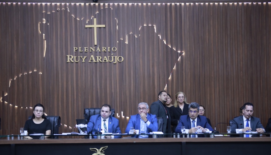 Superintendente do DNIT presta esclarecimentos à Aleam sobre obras na BR-319