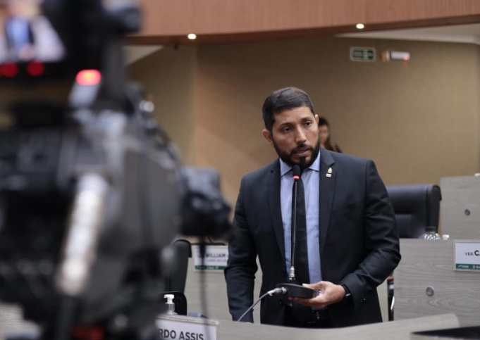 CMM analisa PL que assegura assistência às famílias vítimas de enchentes  