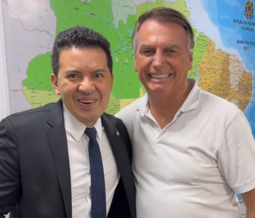 Bolsonaro anuncia vinda a Manaus em maio