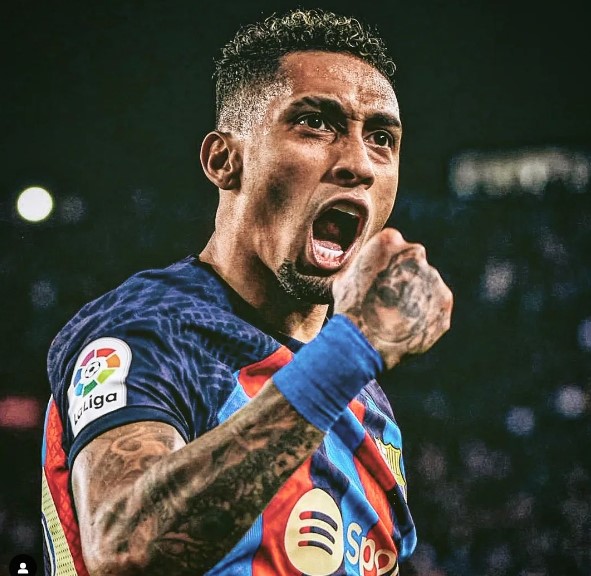 Time de Neymar pode tirar Raphinha do Barça por R$ 540 milhões; entenda