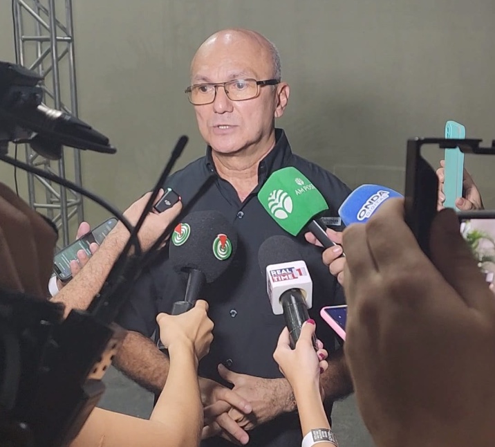 Coronel Menezes alfineta Alfredo Nascimento e anuncia saída do PL