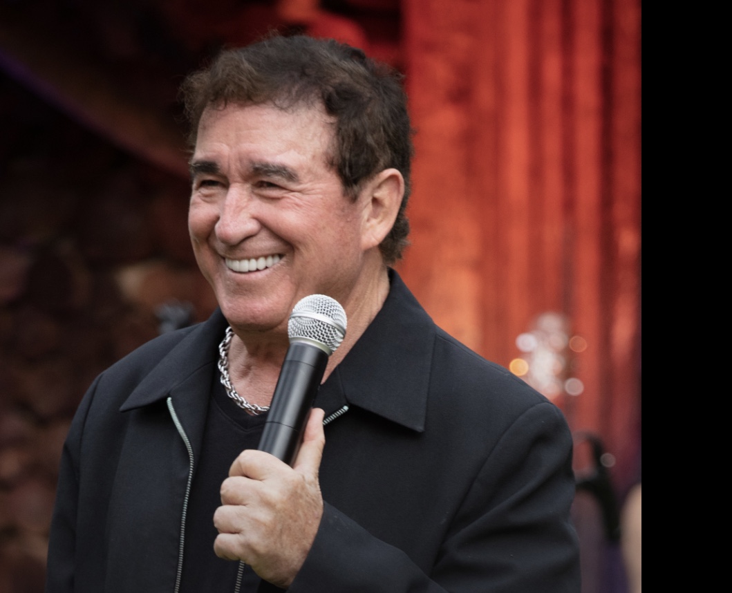 Prefeitura de Ipixuna vai pagar R$ 500 mil por show de Amado Batista