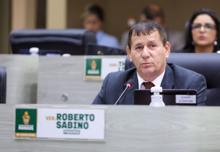 Vereador Roberto Sabino aproveita janela partidária e sai do Podemos