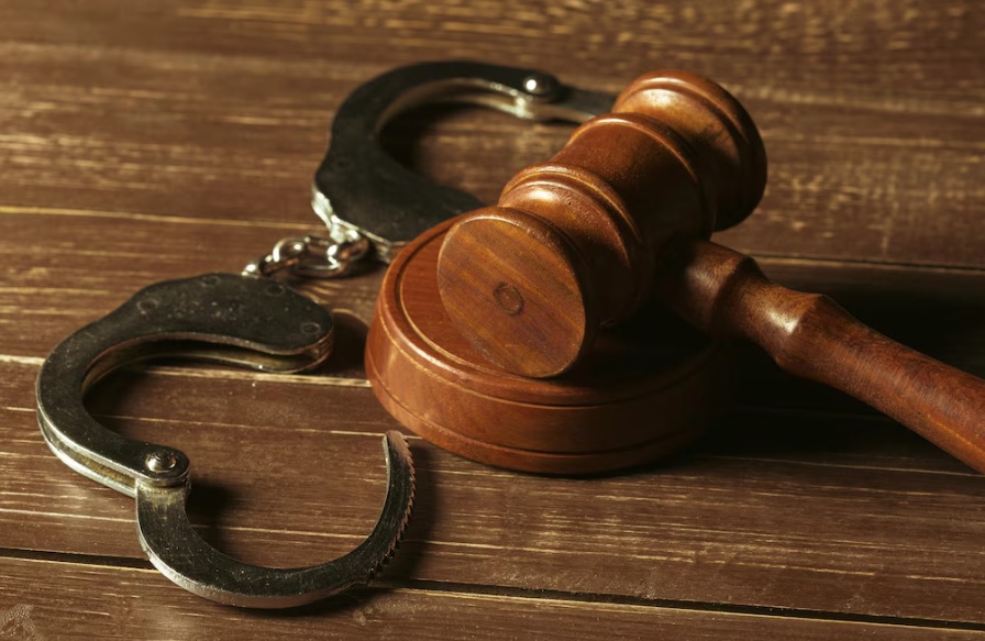 Lei que favorece réu em caso de empate no julgamento é sancionada