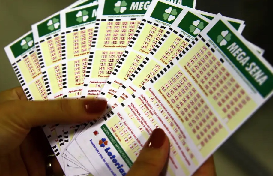 Mega-sena acumula novamente e prêmio vai a R$ 72 milhões