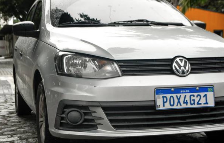 Placa Mercosul deve voltar a ser alterada para exibir cidade e estado