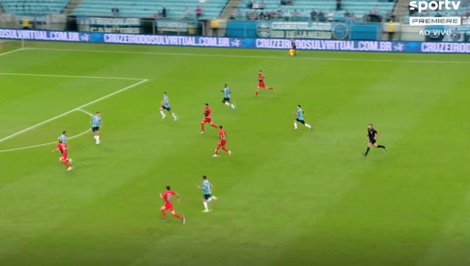 Grêmio não dá chances ao Athletico e vence sua primeira no Brasileiro