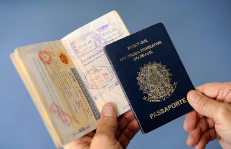 Projeto considera intercâmbio no exterior como estágio 