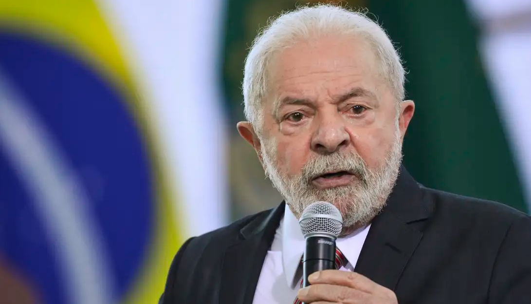 Lula diz que governo vai incluir mais 1,2 milhão de estudantes no programa Pé-de-Meia