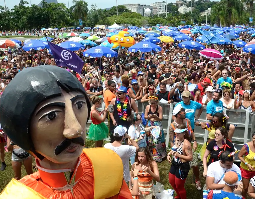 Sancionada lei que torna patrimônio cultural os blocos de carnaval