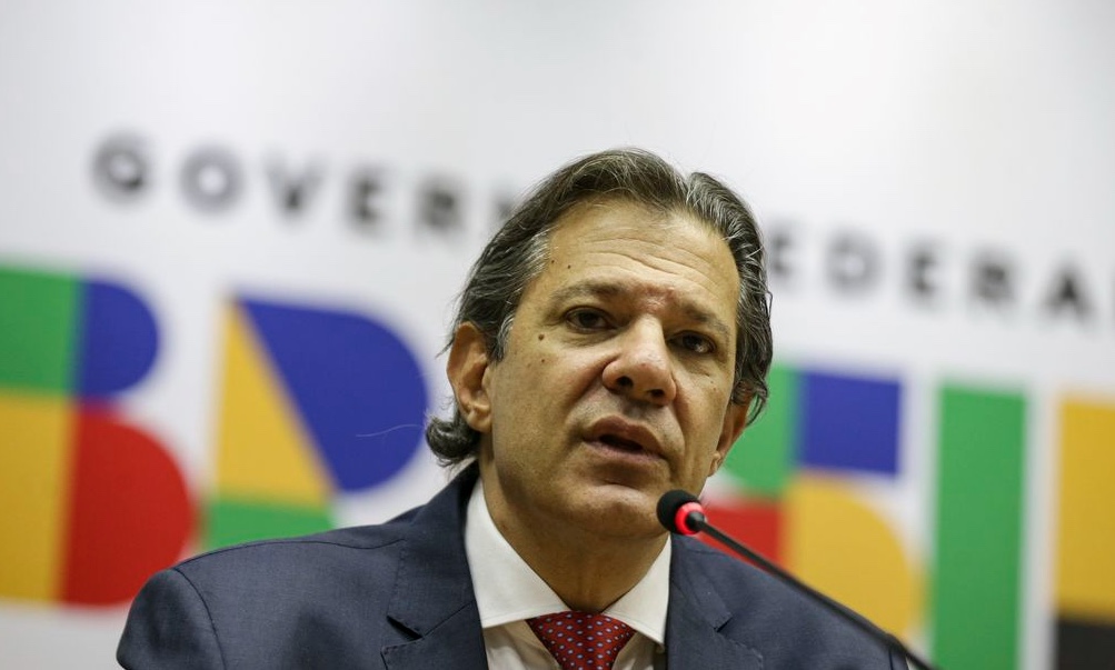 Desoneração traz risco de nova reforma da Previdência, diz Haddad