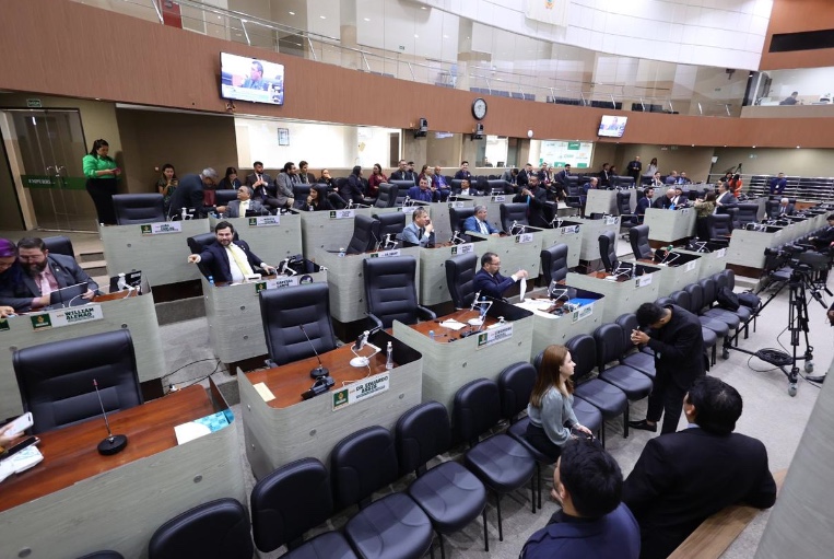 CMM aprova alteração na Lei de Diretrizes Orçamentárias de 2024