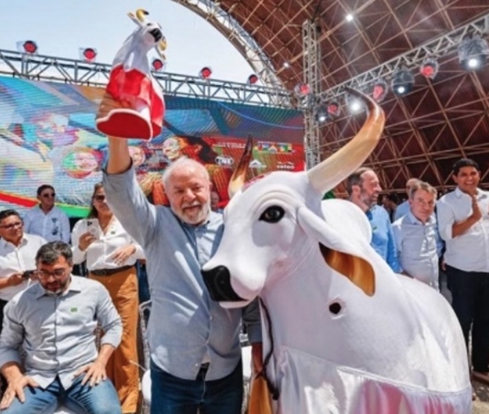 Presidente Lula cancela ida ao Festival de Parintins de 2024 