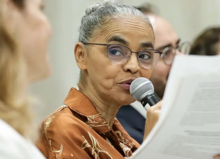 Ministra Marina Silva participa de congresso ambiental na UEA nesta quinta