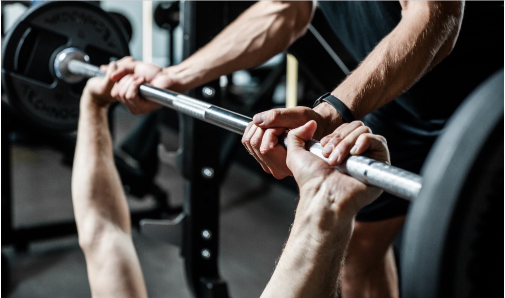 Academia é condenada por negar matrícula de cadeirante