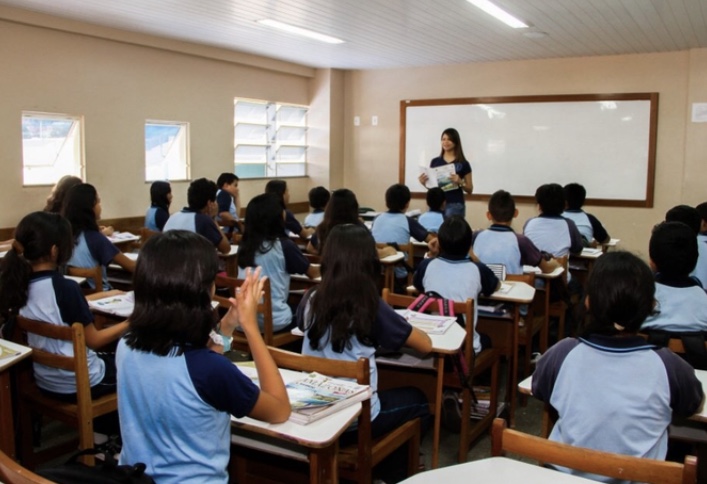 Ministros votam para derrubar lei do Amazonas que proíbe linguagem neutra