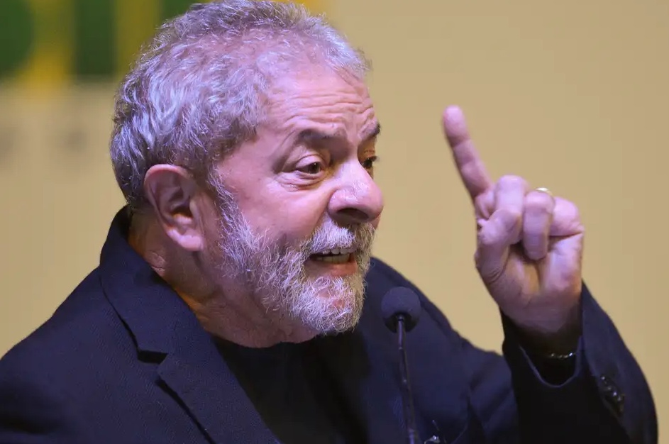 Em meio à greve nas federais, Lula diz não temer reitores