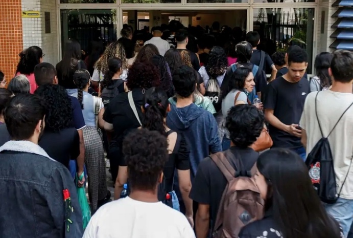 MEC e universidades vão definir critérios para bancas identificarem raça de cotistas