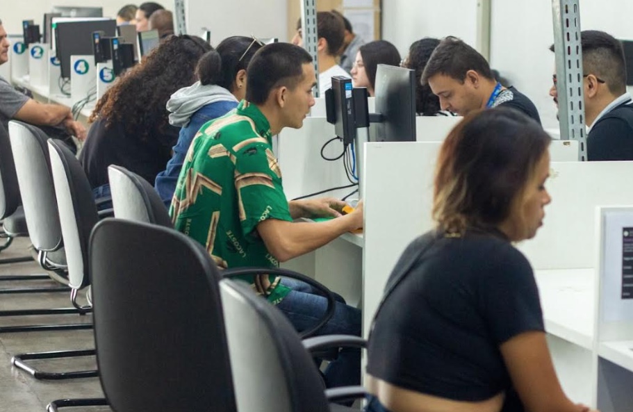 Sine Amazonas divulga 130 vagas de emprego para esta sexta-feira