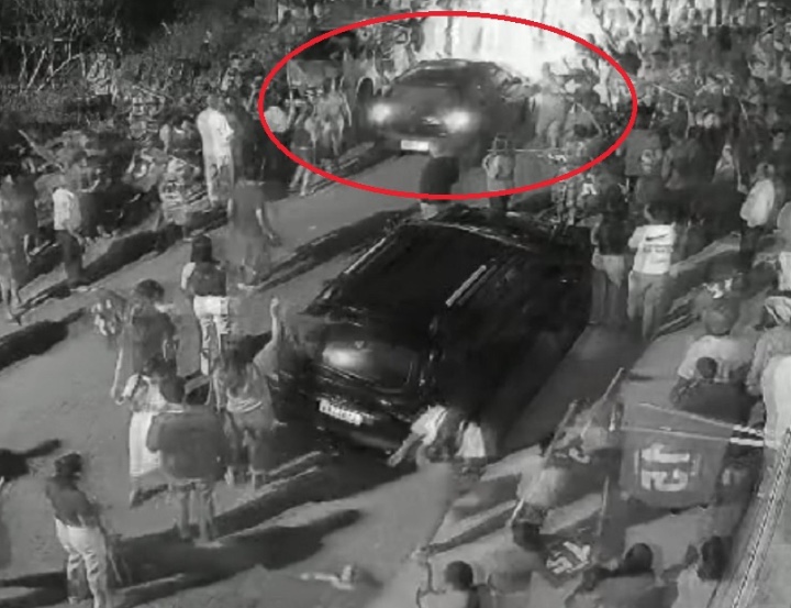 Homem atropela cinco pessoas em convenção partidária em MG 