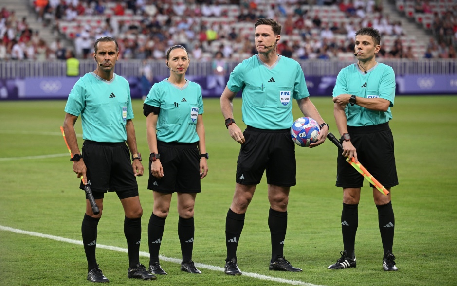 Final do futebol masculino em Paris vai contar com arbitragem brasileira