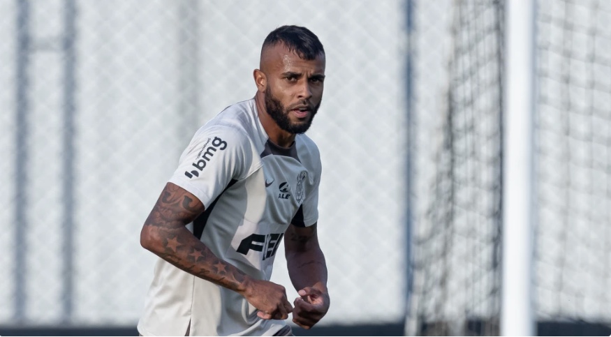 Alex Santana desfalca o Corinthians por lesão grave confirmada em exames