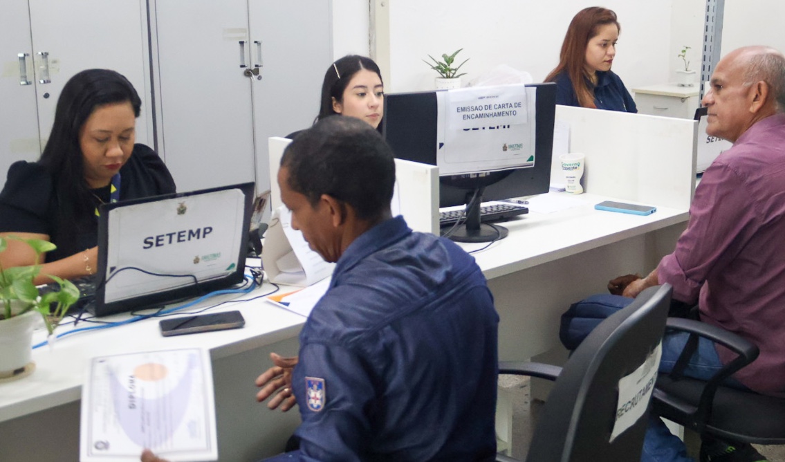 Sine Amazonas divulga 114 vagas de emprego para esta sexta-feira