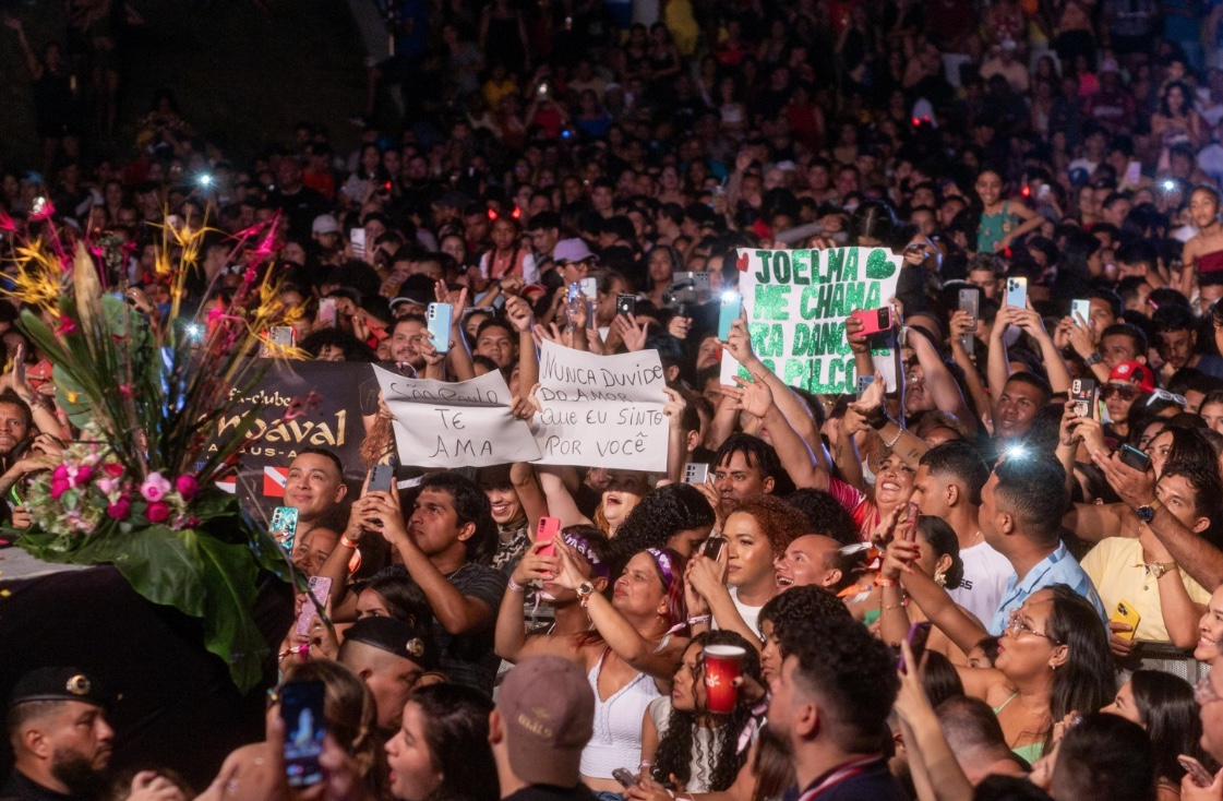 Governo Federal exige distribuição gratuita de água em grandes eventos