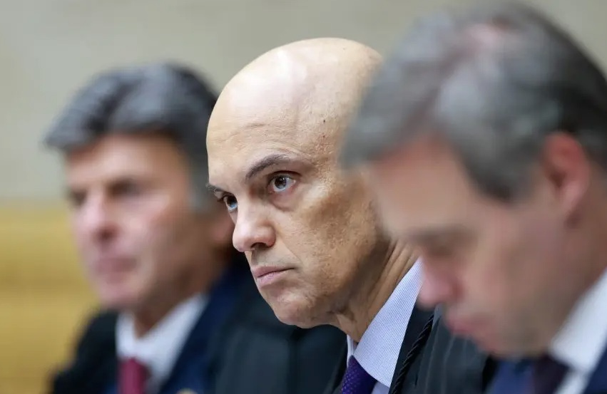 Ataque hacker afeta PF e escritório de família de Moraes após bloqueio do X