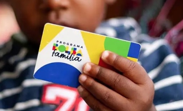 Prefeitura de Manaus antecipa pagamento do Bolsa Família para terça-feira 