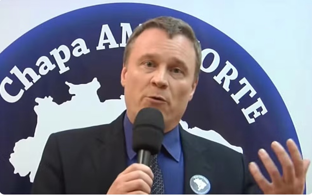 Juiz é afastado por suspeita de armazenar pornografia infantil