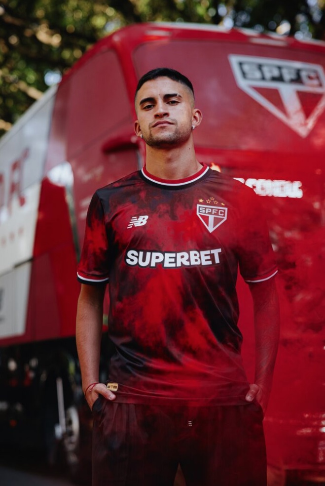 Terceira camisa do São Paulo é oficialmente aprovada para jogos