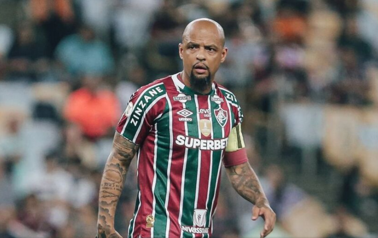 Mãe registra B.O contra Felipe Melo após briga com adolescente botafoguense