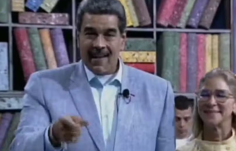 Maduro abre natal antecipado na Venezuela com canção infantil na TV