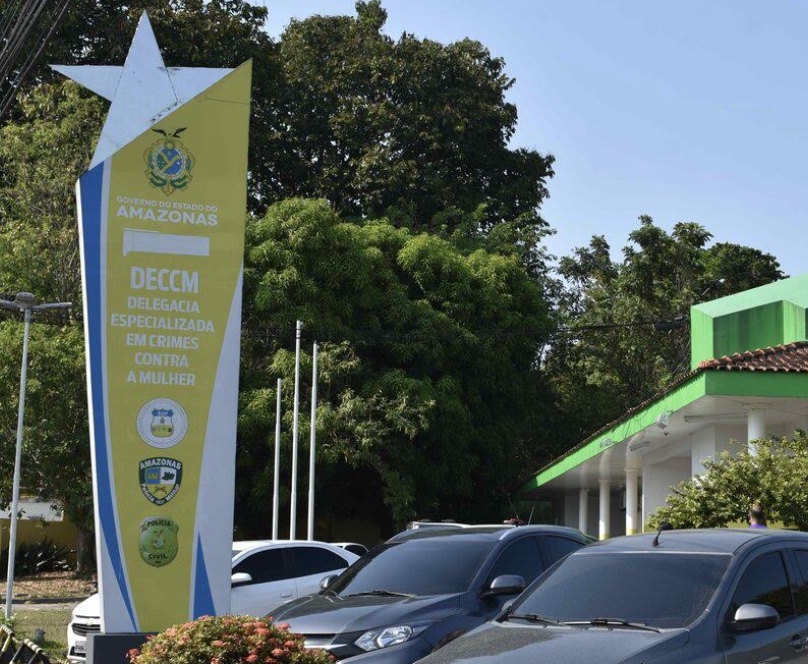 Homem é preso por tentar manter ex-mulher presa dentro de casa em Manaus