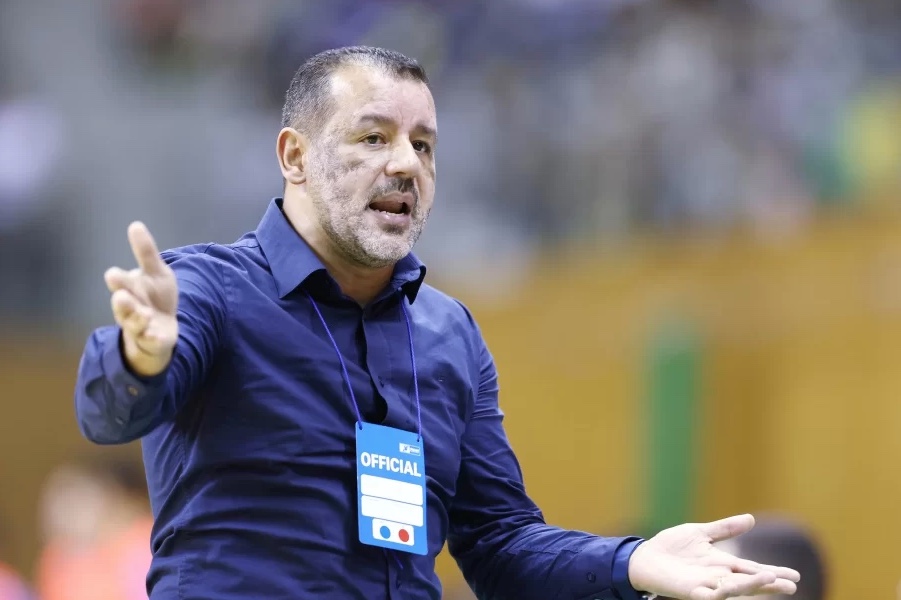 Técnico da Seleção Brasileira de futsal projeta final do Mundial contra a Argentina