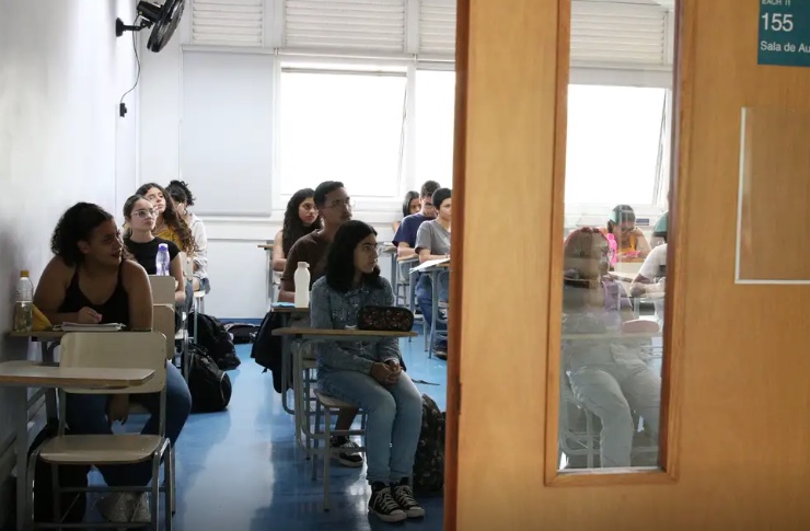 CNU: prazo para entrega de títulos é prorrogado para sexta-feira