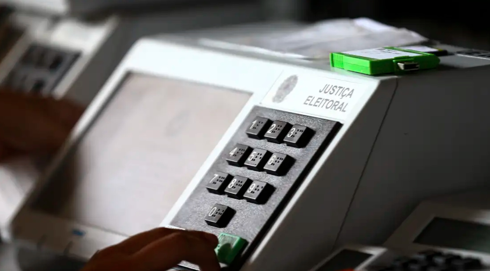 Eleições de 2024: Voto em trânsito não será permitido no 2º turno