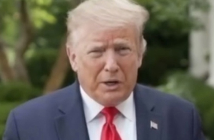 Trump diz que invasão ao Capitólio foi 'ato de amor' de apoiadores