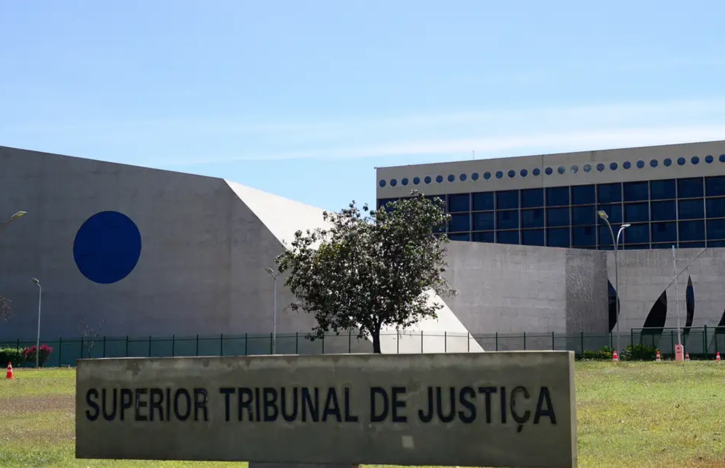 STJ afasta segundo servidor suspeito de vender decisões judiciais